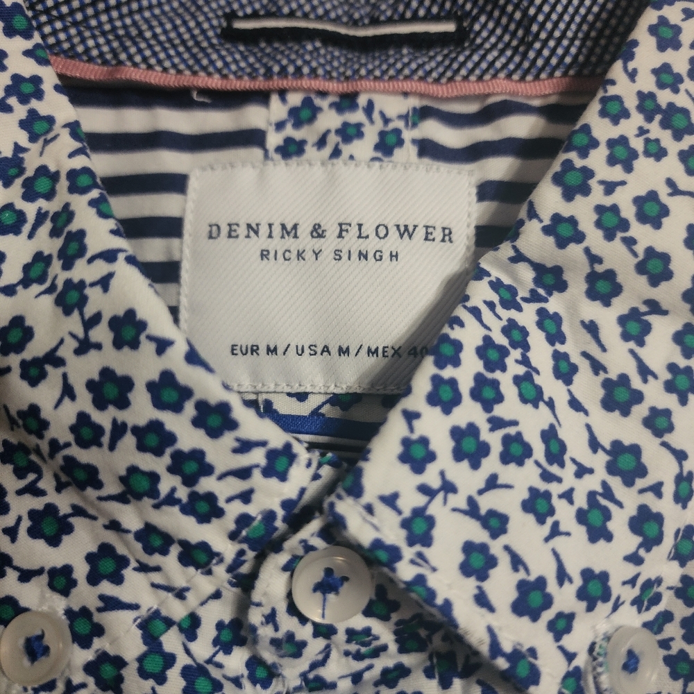 Denim & Flower Short Sleeve Button Up Poplin Dress Shirt
